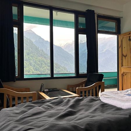 Aman Resort, Tosh Village, Himachal Pradesh Экстерьер фото