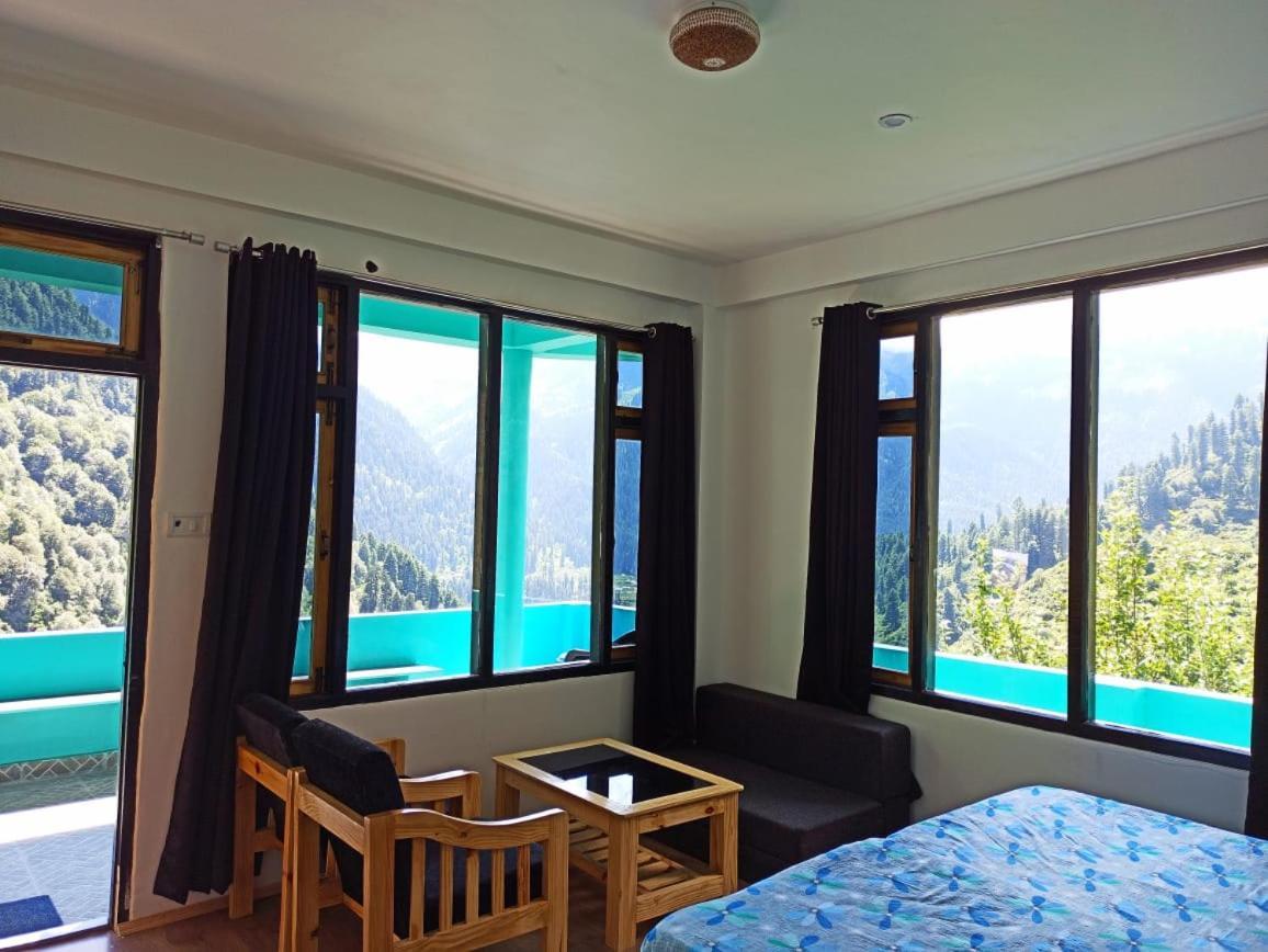 Aman Resort, Tosh Village, Himachal Pradesh Экстерьер фото